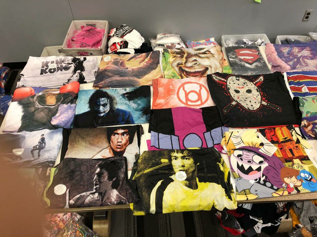 palette de Vêtements d'horreur et de groupes de musique – Image 3