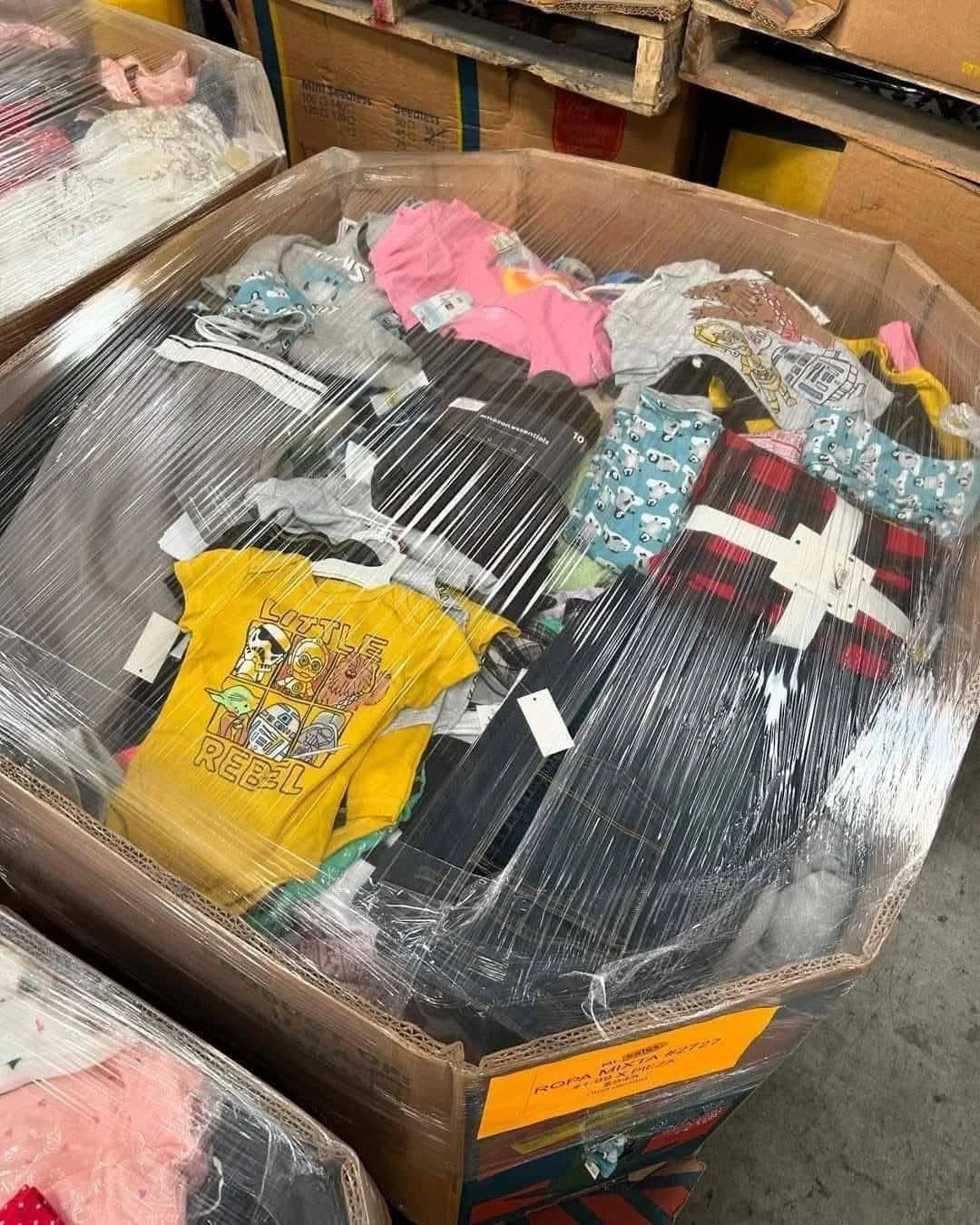 Palettes de vêtements enfants – Image 5