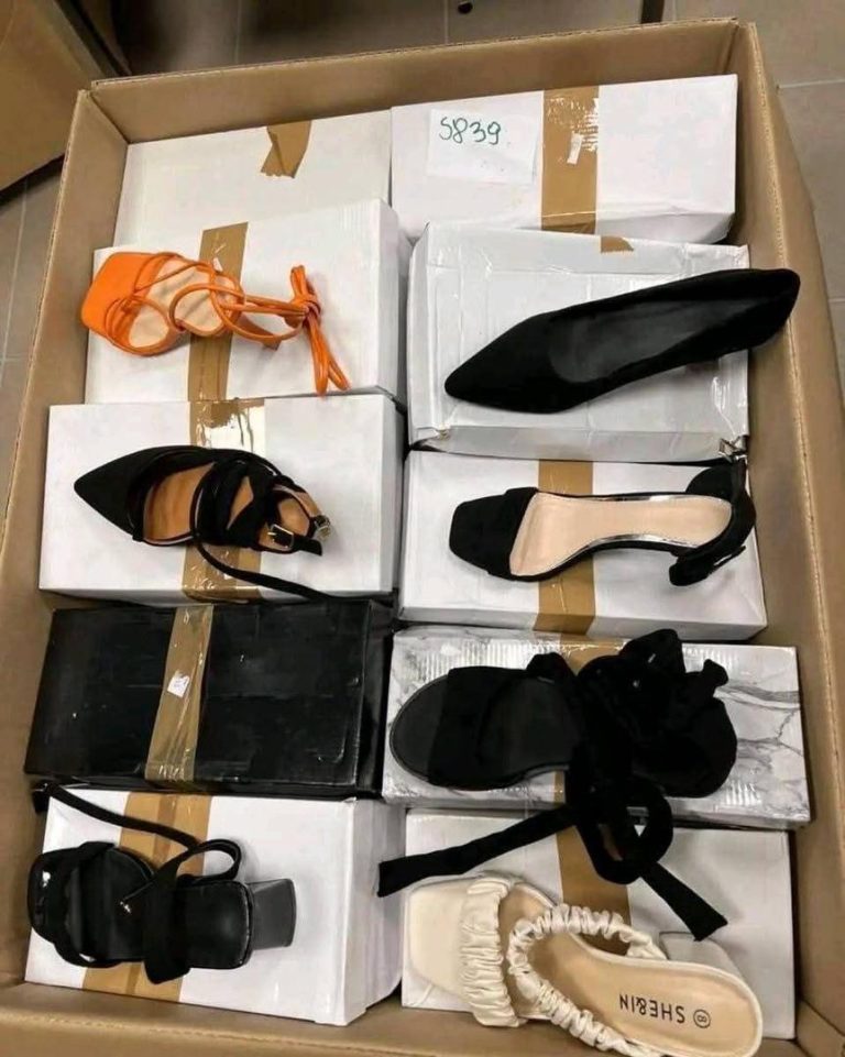 PALETTES DE CHAUSSURES POUR FEMMES
